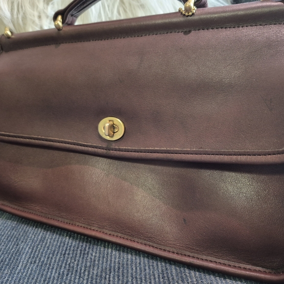 Coach Vintage City Willis Crossbody Hand Bag - Picture 11 of 12